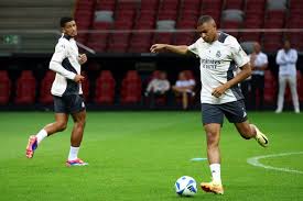 周琦的表现 周琦的表现